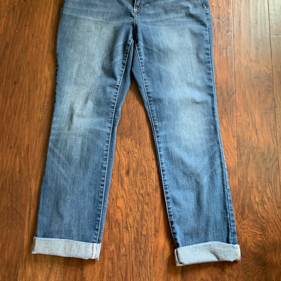 inc straight leg curvy fit jeans